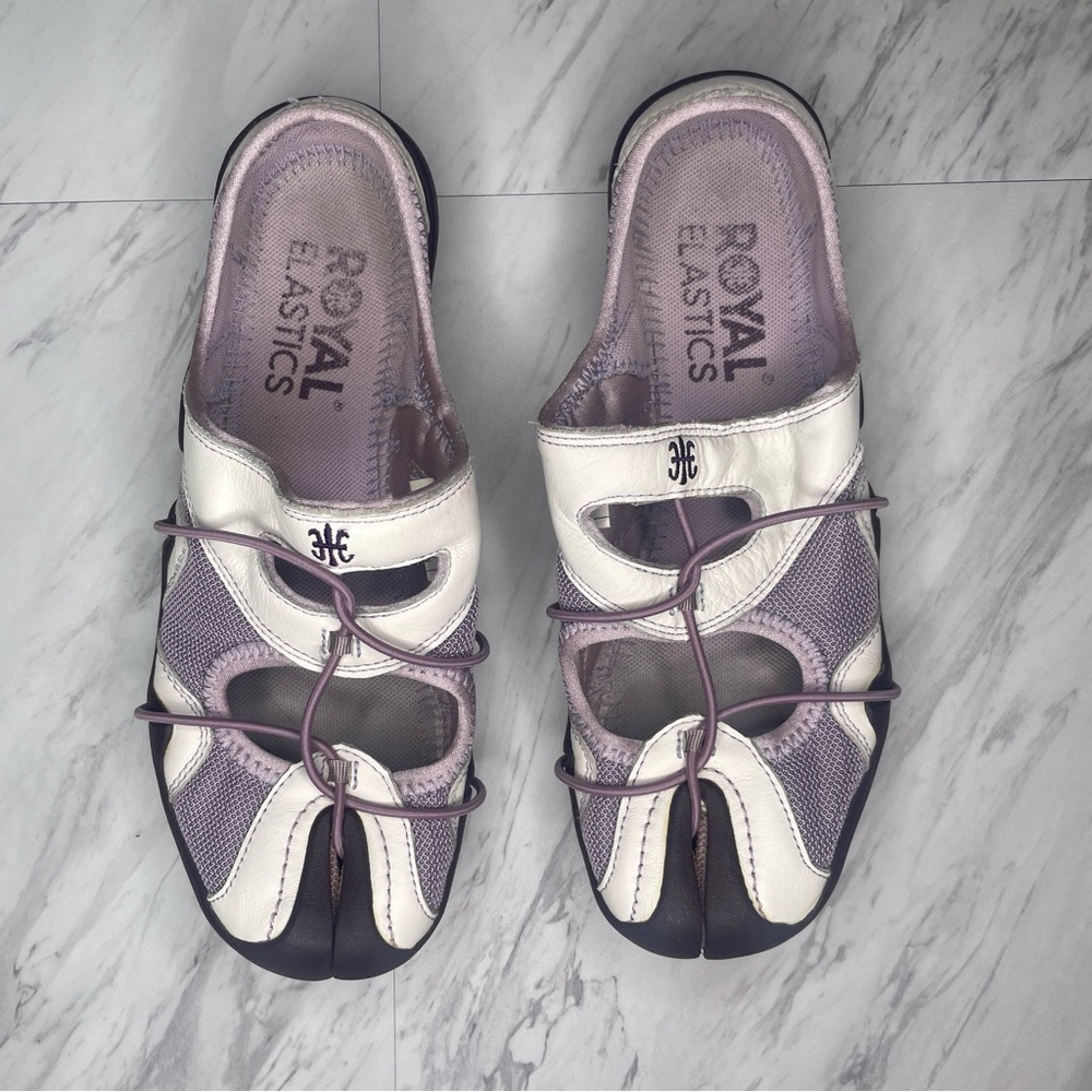 Royal Elastics split toe tabi slip on sneakers Sz 8